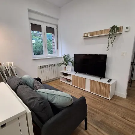 33a03 Apto 4 Pax En Apartman