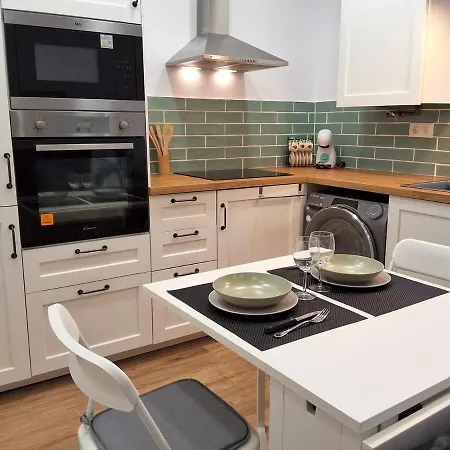 33a03 Apto 4 Pax En Apartman *